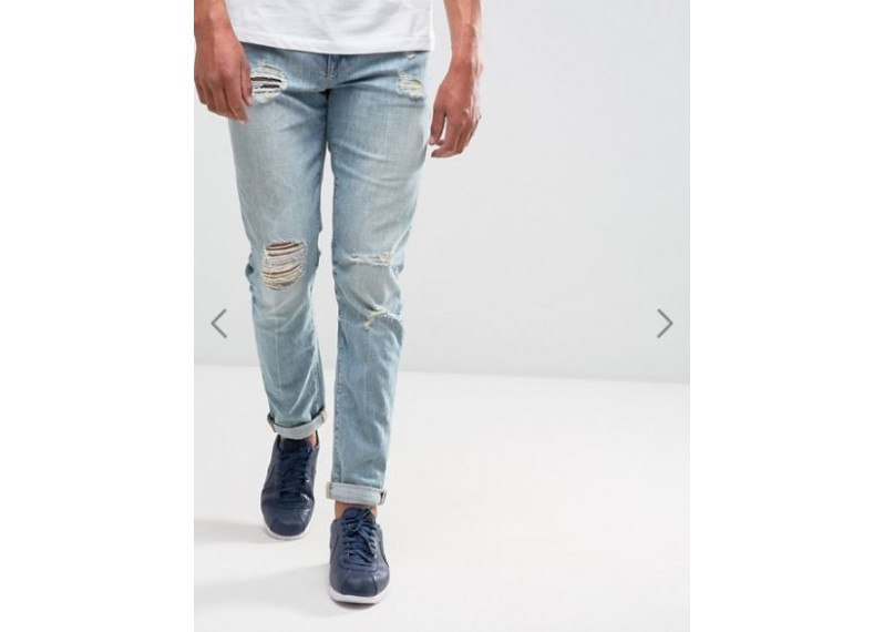 Skinny Jeans In Light Wash With Heavy Rips
