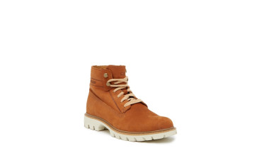 Basis Lace-Up Boot