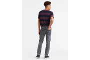 501® Taper Fit Stretch Jeans