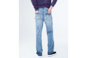RELAXED LIGHT WASH JEAN