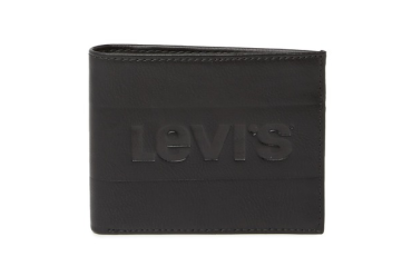 Soma Bi-Fold Passcase Leather Wallet