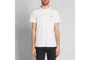 FRED PERRY SQUARE PRINT TEE - White