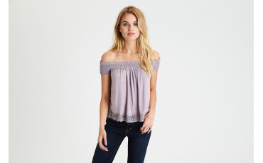 AEO SOFT & SEXY OFF-THE-SHOULDER TOP - Purple