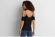 AEO SOFT & SEXY COLD SHOULDER TOP - ture black